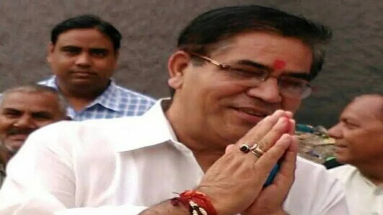 दिल्ली चुनाव: बीजेपी ने जारी की तीसरी लिस्ट,                              मोहन सिंह बिष्ट को मुस्तफाबाद सीट से मिला टिकट