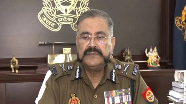 महाकुंभ 2025 के पहले दिन ‘अमृत स्नान’ पर लगभग 1 करोड़ भक्तों ने लगाई डुबकी, ड्रोन से हो रही निगरानी