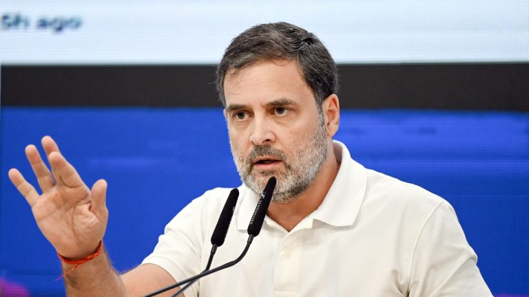 प्रयागराज महाकुंभ में हुई भगदड़ पर राहुल गांधी की गहरी चिंता, प्रशासन से सुधार की मांग