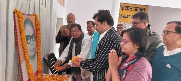 स्व. डूमर लाल बैठा की 100वीं जयंती पर श्रद्धांजलि, कांग्रेस नेताओं ने दी श्रद्धांजलि