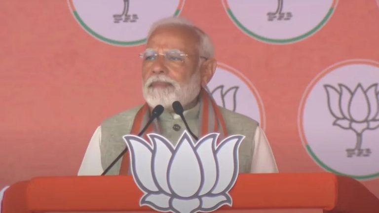 प्रधानमंत्री मोदी ने प्रयागराज महाकुंभ हादसे पर संवेदना व्यक्त की, दिल्ली के भविष्य को लेकर जनता से किया वादा