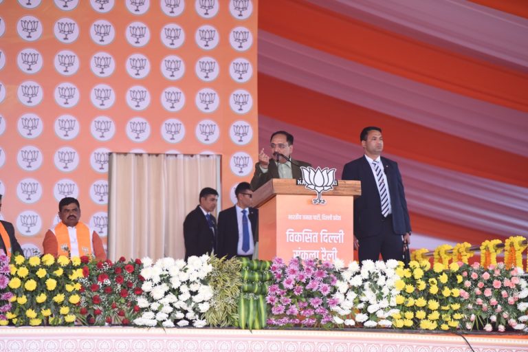 वीरेन्द्र सचदेवा का आप पार्टी पर हमला, कहा “आप” में लोग स्वयं को ठगा महसूस कर रहे हैं