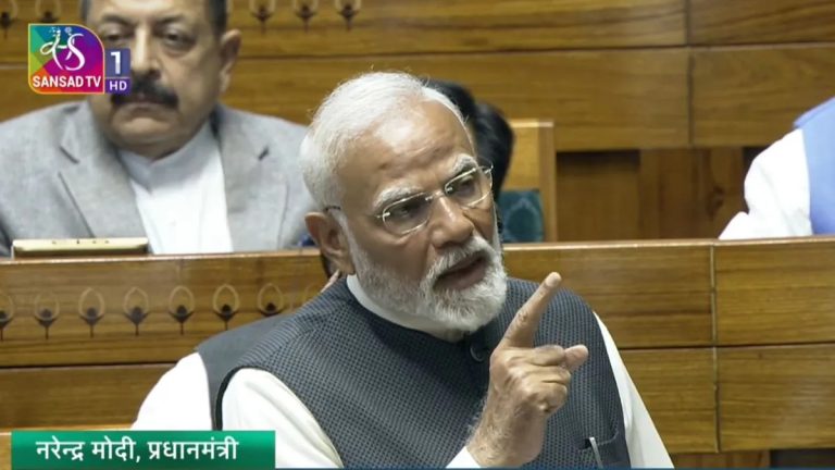 प्रधानमंत्री मोदी ने बिना नाम लिए केजरीवाल पर साधा निशाना, कहा ‘हमने शीशमहल नहीं, देश को बनाया है’
