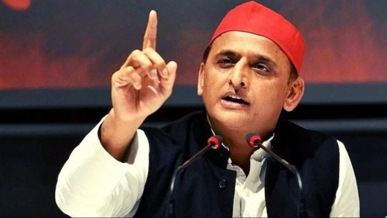 अखिलेश यादव का यूपी बजट 2025-26 पर हमला, बताया ‘खाली झोला’