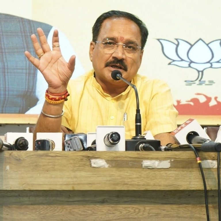 दिल्ली भाजपा अध्यक्ष ने सज्जन कुमार को उम्र कैद की सजा का स्वागत किया, राहुल गांधी से सवाल