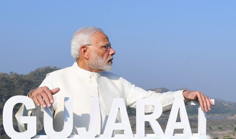 प्रधानमंत्री मोदी ने किया गुजरात के जंगल सफारी का दौरा, सासण गिर में वन्य जीव बोर्ड के साथ की बैठक