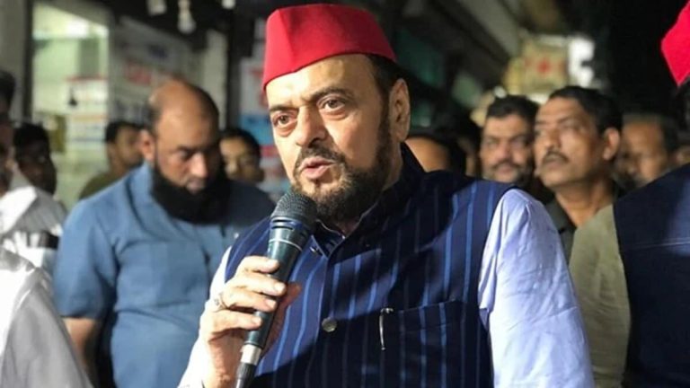 अबू आजमी के औरंगजेब पर बयान से मचा सियासी घमासान, दी सफाई – कहा, ‘अगर किसी को ठेस पहुंची तो माफी मांगता हूं’