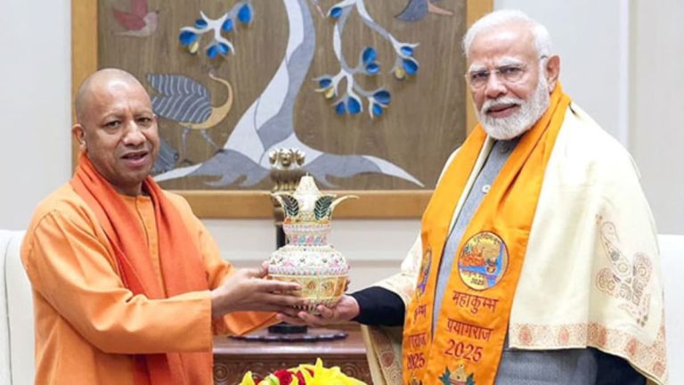 दिल्ली दौरे पर सीएम योगी, पीएम मोदी से की अहम मुलाकात