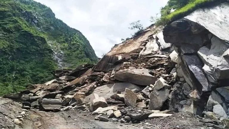 कुल्लू में भूस्खलन से बड़ा हादसा, छह लोगों की मौत