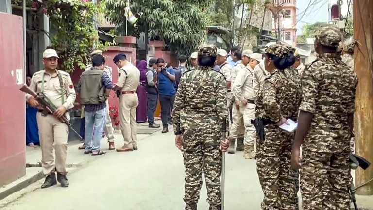 मणिपुर में शांति की पहल,केंद्र सरकार ने मैतेई-कुकी नेताओं संग की बैठक