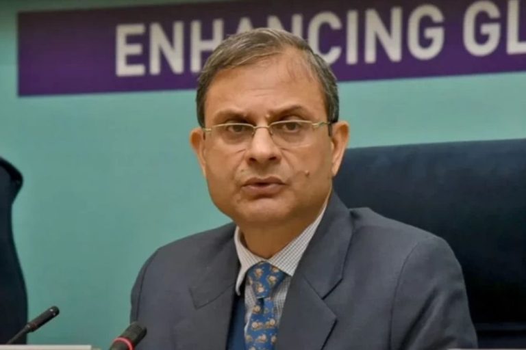 आरबीआई गवर्नर संजय मल्होत्रा ने नए स्टार्टअप को लेकर दिया जोर, कहा नौकरी की तलाश करने की बजाय उद्यमी बनना पसंद करे रहे है आज के युवा