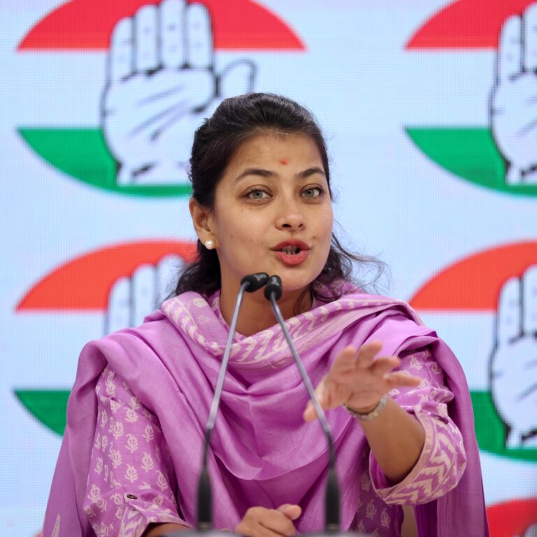 पहालगाम आतंकी हमला: कांग्रेस ने उठाए सरकार पर गंभीर सवाल, राष्ट्रीय सुरक्षा पर मांगा जवाब