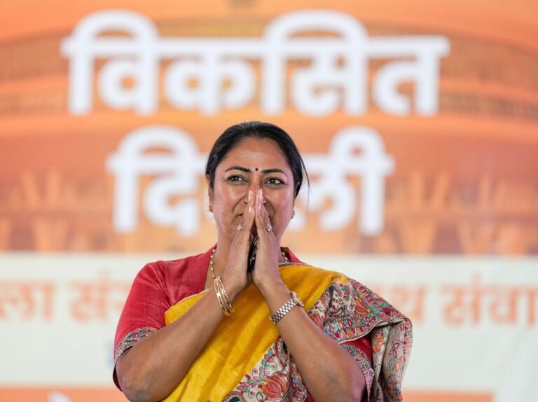 दिल्ली सरकार में महिला कल्याण निधि देने के लिए पात्र महिलाओं को जा रहा चुना, गंभीरता के साथ होगा काम जल्द होगी योजना लॉन्च