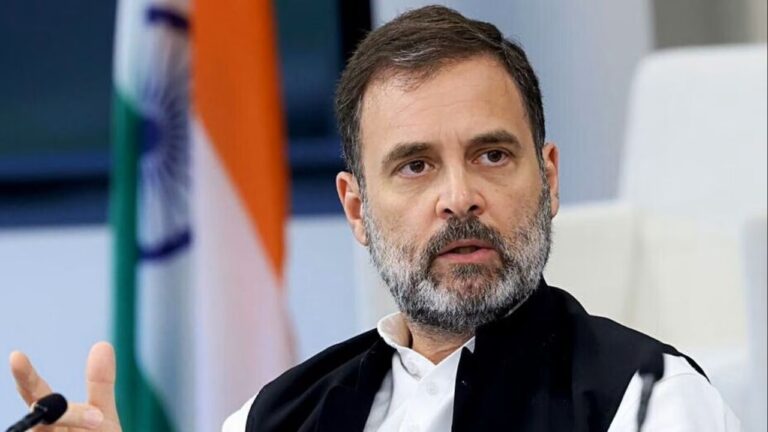 राहुल गांधी के चुनाव धांधली आरोपों पर चुनाव आयोग का पलटवार, कहा संवैधानिक निकाय तभी देगा जवाब जब विपक्ष के नेता सीधे उसे भेजेंगे पत्र