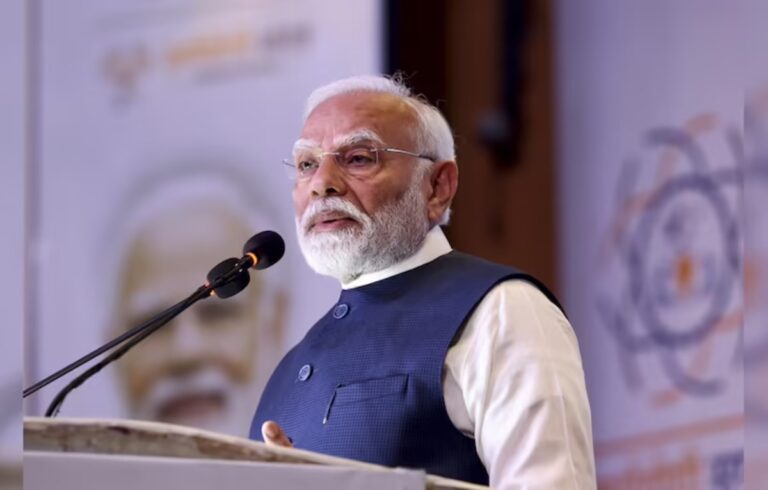 सीवान रैली में गरजे पीएम मोदी, राजद-कांग्रेस ने किया बाबा साहब का अपमान बिहारवासी नहीं करेंगे माफ