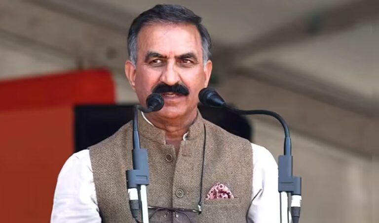 “गांव के मुख्यमंत्री” सुक्खू का नया जनसंपर्क मॉडल, ‘सरकार गांव के द्वार’ से बदल रहे हिमाचल की सियासत