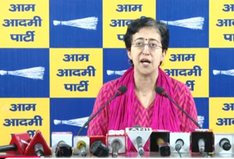 क्लासरूम घोटाले के नाम पर झूठी जांच, असल मकसद ध्यान भटकाना: आतिशी