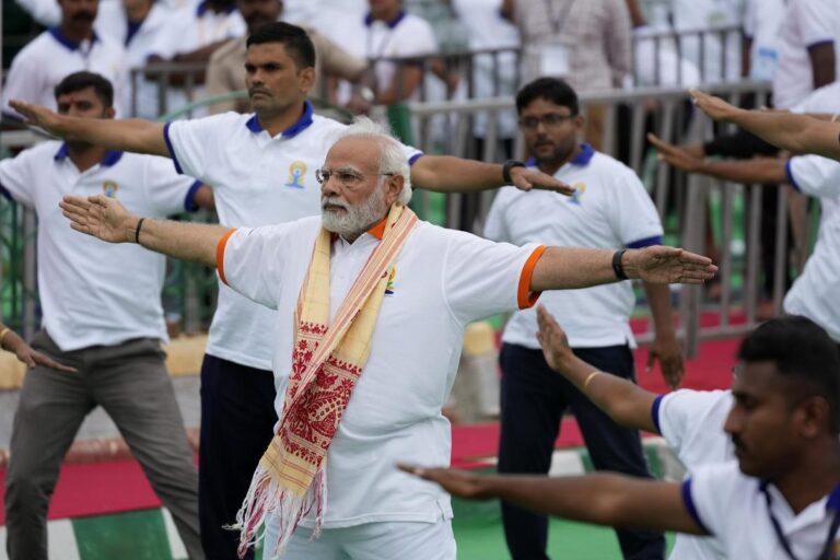 एक पृथ्वी, एक स्वास्थ्य’ की थीम पर 11वां अंतरराष्ट्रीय योग दिवस, 191 देशों में हुआ आयोजन