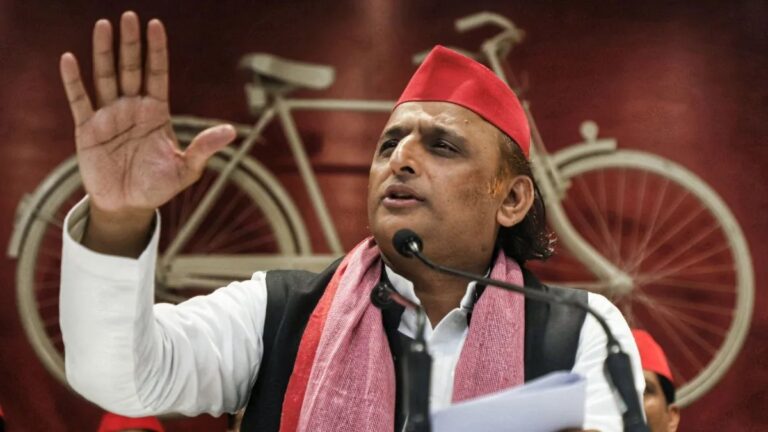 JPNIC पर अखिलेश का वार बोले बेचने नहीं खरीदने को तैयार हैं, कानून-व्यवस्था और भाजपा पर भी बोला जमकर हमला “योगी सरकारकी नीति को बताया कबूतरखाना मॉडल”