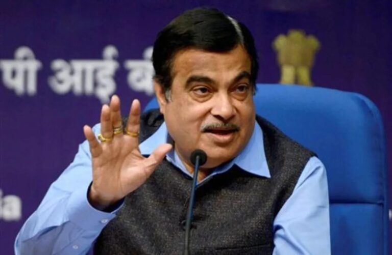 एक्सप्रेसवे पर दोपहिया-तीपहिया वाहनों की एंट्री पर नितिन गडकरी का सख्त एक्शन, नियमों के सख्त पालन के निर्देश