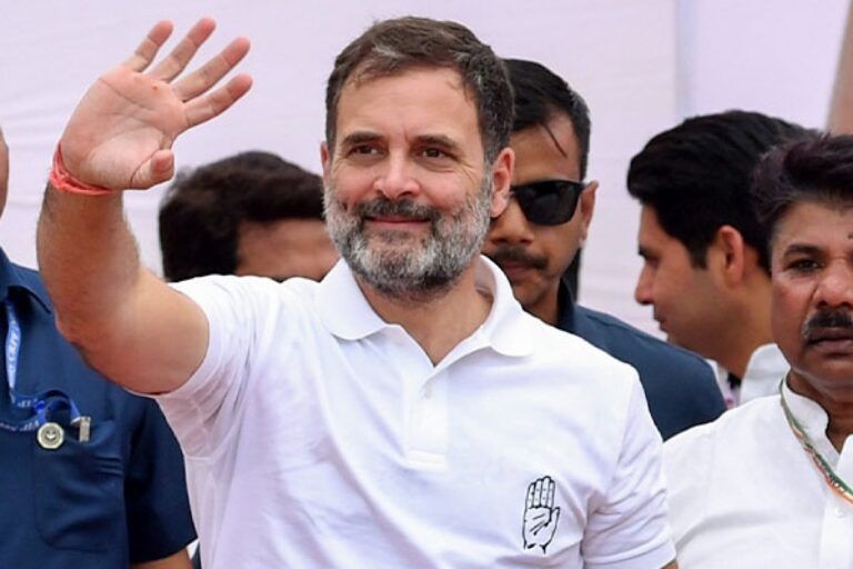 राहुल गांधी का नोएडा का गोपनीय दौरा फैक्टरी में कर्मचारियों से की बातचीत, उत्पादन प्रक्रिया का लिया जायजा