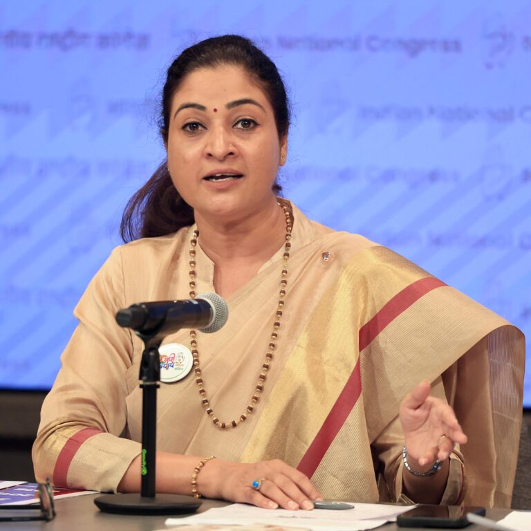 ओडिशा में छात्रा की आत्महत्या की कोशिश भाजपा शासन में बढ़ते महिला अपराध और न्याय की लड़ाई- अलका लाम्बा 