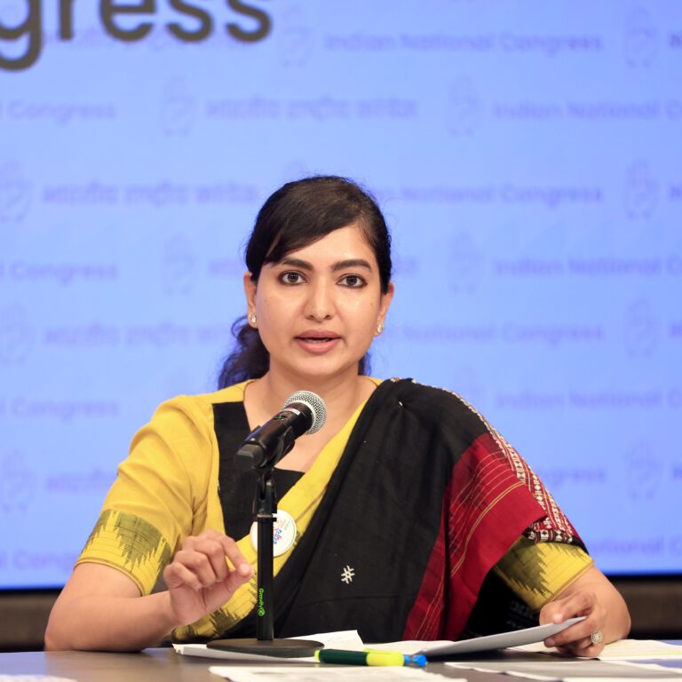 ओडिशा में महिला अत्याचार पर फूटा ग़ुस्सा छात्रा की आत्मदाह की कोशिश ने खोली व्यवस्था की पोल- सोफिया फिरदौस 