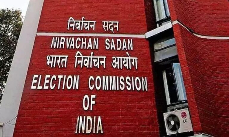 चुनाव आयोग का बड़ा फैसला पूरे देश में शुरू होगा मतदाता सूची गहन पुनरीक्षण, विपक्ष ने जताई आशंका