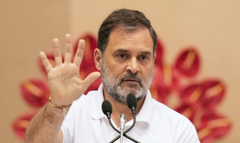 राहुल गांधी का चुनाव आयोग पर हमला, बोले- ‘चोरी-चोरी चुपके-चुपके अब और नहीं’, लापता वोट पर उठाए सवाल