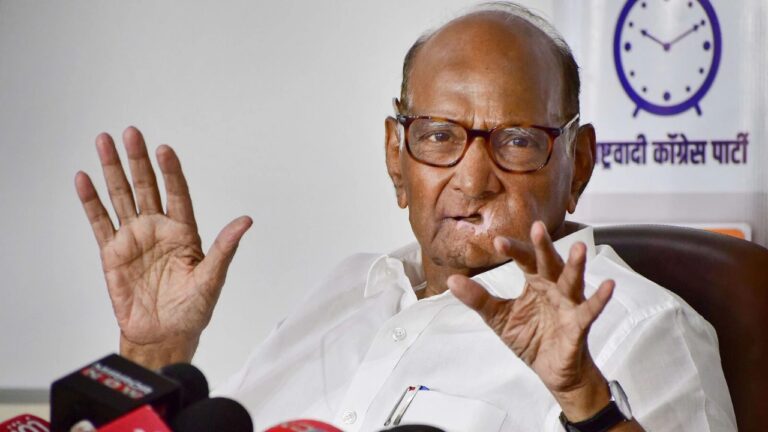 जिस सरकार को गिराया, उसी नेता ने बनाया मुख्यमंत्री शरद पवार ने सुनाया सियासी किस्सा
