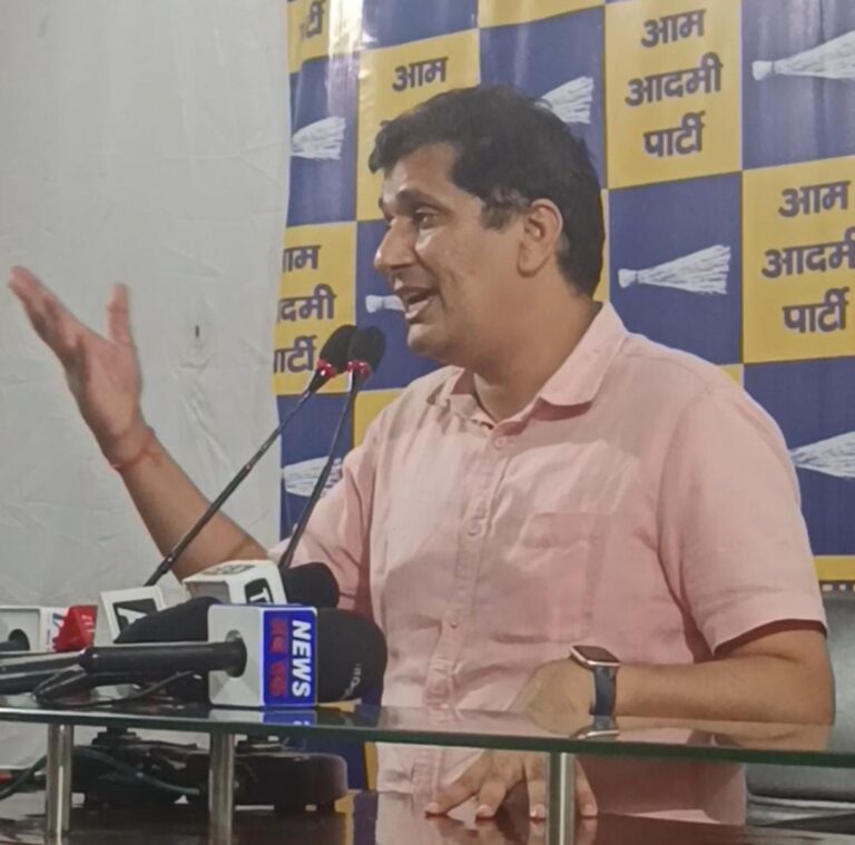 सौरभ भारद्वाज का भाजपा पर हमला