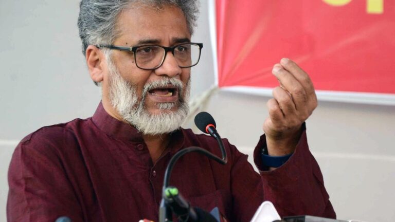 बिहार में मतदाता सूची से 65 लाख नाम गायब,भारतीय कम्युनिस्ट पार्टी के महासचिव दीपंकर भट्टाचार्य ने इसे नोटबंदी जैसी विघटनकारी बताया प्रक्रिया