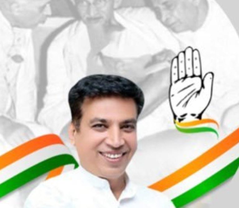 भाजपा सरकार जनप्रतिनिधियों की अनदेखी कर अधिकारियों के सहारे चला रही सरकार – देवेन्द्र यादव