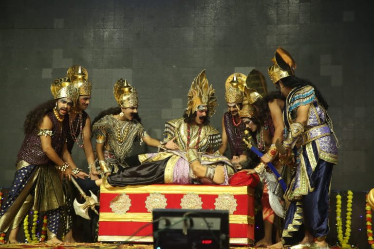 लालकिला मैदान में लव कुश रामलीला का नौवां दिन बेहद रोचक