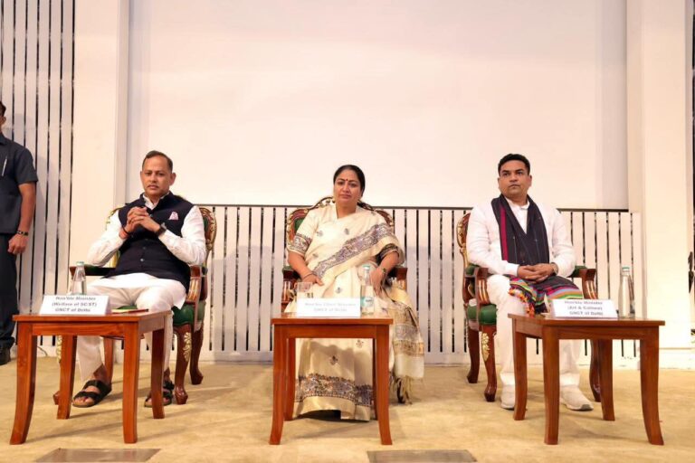महर्षि वाल्मीकि जयंती,आदर्श और प्रेरणा का पर्व – रेखा गुप्ता