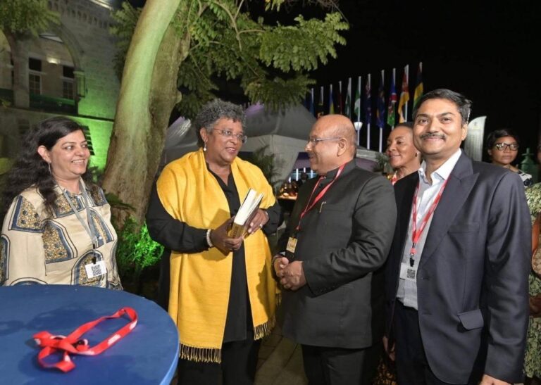 भारत-बारबाडोस के बीच लोकतंत्र की नई डोर — विजेंद्र गुप्ता ने की प्रधानमंत्री मिया अमोर मोटली से सौहार्द भेंट