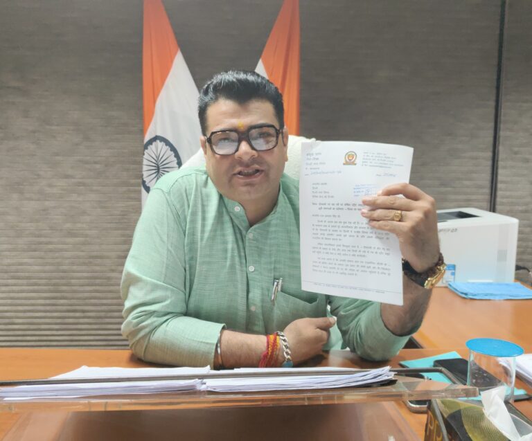 मेयर राजा इकबाल सिंह का स्ट्रीट लाइट वादा निकला झूठा दिवाली बीत गई, पार्षदों को नहीं मिली एक भी स्ट्रीट लाइट- अंकुश नारंग
