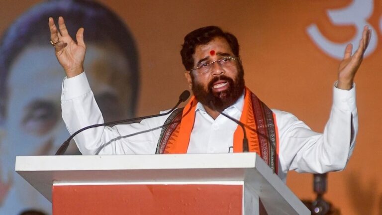 उपमुख्यमंत्री शिंदे ने पंढरपुर में विकास कार्यों पर भरोसा जताया, महायुति सरकार को स्थानीय निकाय चुनावों में समर्थन की उम्मीद