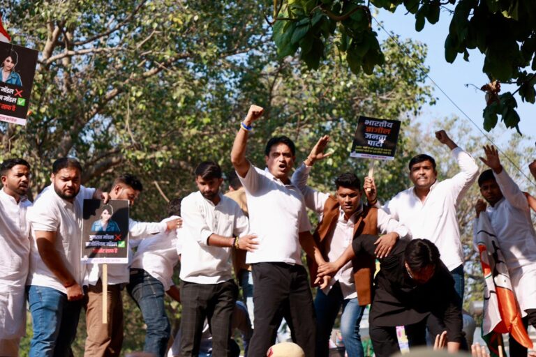 हरियाणा में लोकतंत्र की हत्या, वोट चोरी के खिलाफ भारतीय युवा कांग्रेस का बड़ा प्रदर्शन-उदय भानु चिब बोले भाजपा और चुनाव आयोग ने जनता की सरकार छीनी