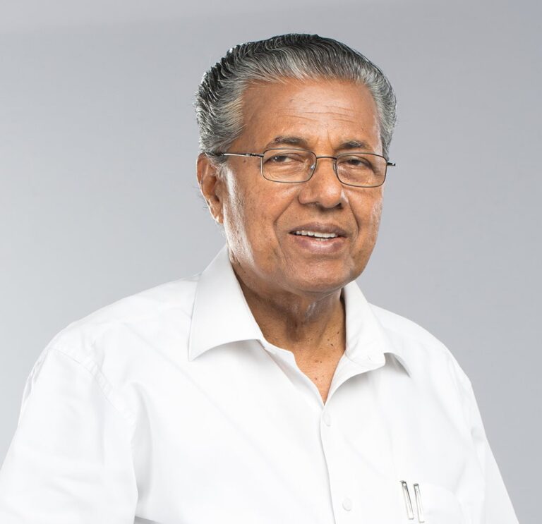 सबरीमाला सोना चोरी विवाद, कांग्रेस नेता ने पिनाराई विजयन पर लगाया आरोप, कहा सरकार ही सबसे बड़ी आरोपी