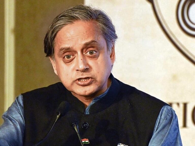 पुतिन की भारत यात्रा शशि थरूर का संदेश, उथल-पुथल भरी दुनिया में द्विपक्षीय रिश्तों को मजबूत रखना जरूरी