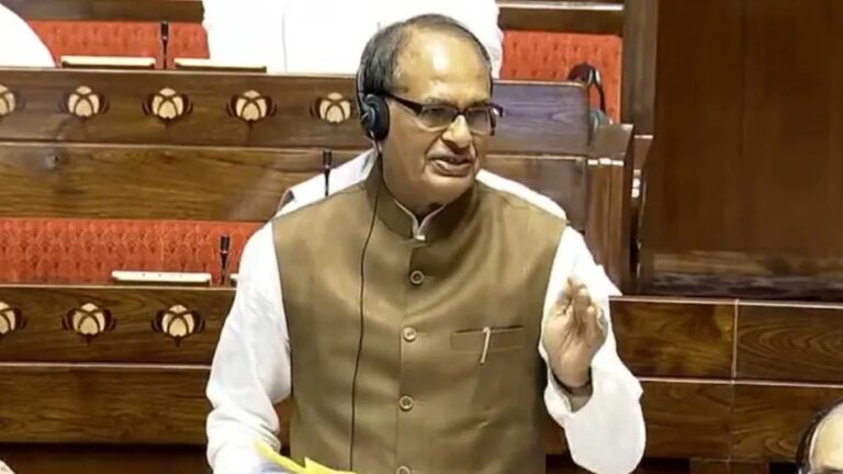संसद में हंगामे के बीच शिवराज का पलटवार, विपक्ष का रवैया बापू के आदर्शों की हत्या हंगामा करना महात्मा गांधी का अपमान
