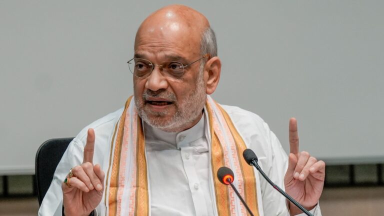 अमित शाह ने पश्चिम बंगाल दौरे में BJP नेताओं को दिया चुनावी जमीनी तैयारी का संदेश, दिलीप घोष पर भी फोकस