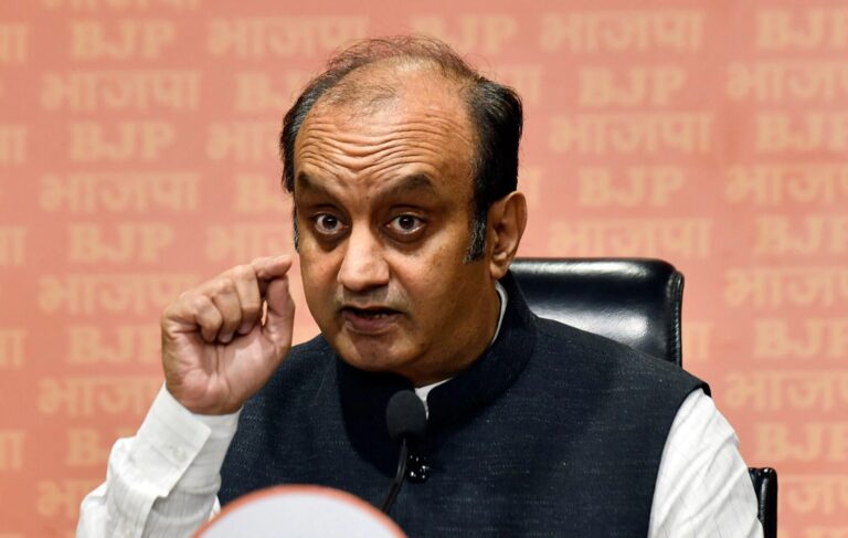 “महाराष्ट्र निकाय चुनाव में BJP की ऐतिहासिक जीत, विपक्ष को जनता का करारा जवाब