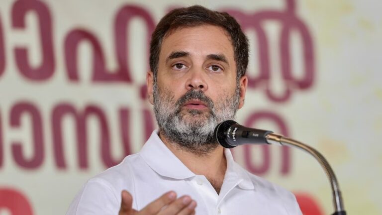 महाराष्ट्र मतगणना के बीच राहुल गांधी का हमला, चुनाव आयोग पर भ्रम फैलाने का आरोप