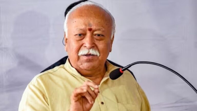 आरएसएस प्रमुख भागवत का संदेश, भारत को विश्व के अग्रणी गणराज्य के रूप में बनाए रखना सभी का कर्तव्य
