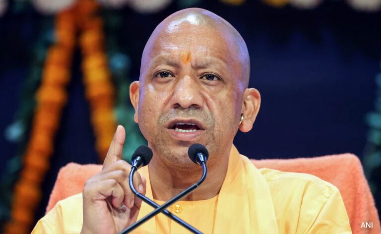 सस्ती होगी जमीन, कम होगा लॉजिस्टिक्स खर्च, निवेशकों के लिए योगी सरकार बिछाएगी रेड कार्पेट
