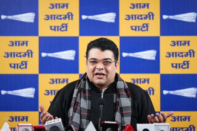 आम आदमी पार्टी का आरोप एमसीडी में लोकतंत्र को कमजोर कर रही है भाजपा सरकार – अंकुश नारंग, नेता प्रतिपक्ष, दिल्ली नगर निगम
