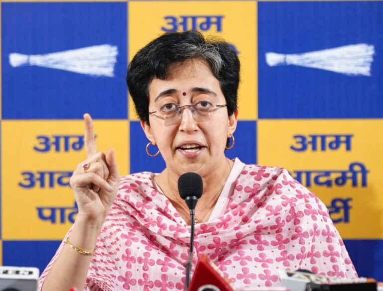 आतिशी का विधानसभा अध्यक्ष को पत्र पूरे विपक्ष के निष्कासन पर उठाए गंभीर सवाल, लोकतंत्र बचाने की अपील