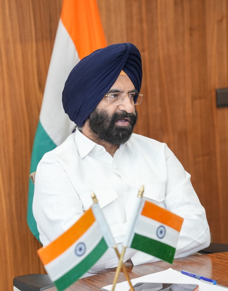 दिल्ली में प्रदूषण कम करने के लिए 22 नई तकनीकों का होगा ट्रायल – मनजिंदर सिंह सिरसा